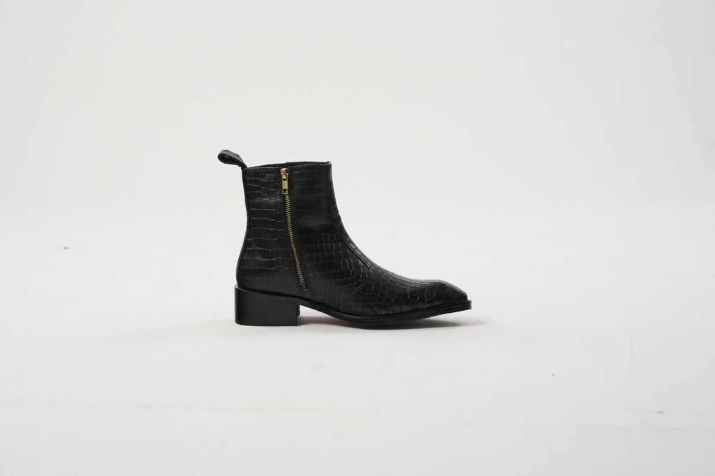 Onyx Caiman Chisel Toe Boots
