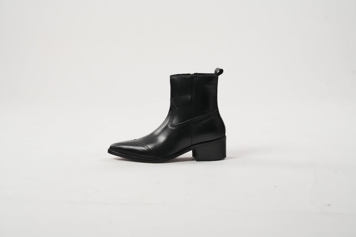 Onyx Calfskin Tennessee Boots