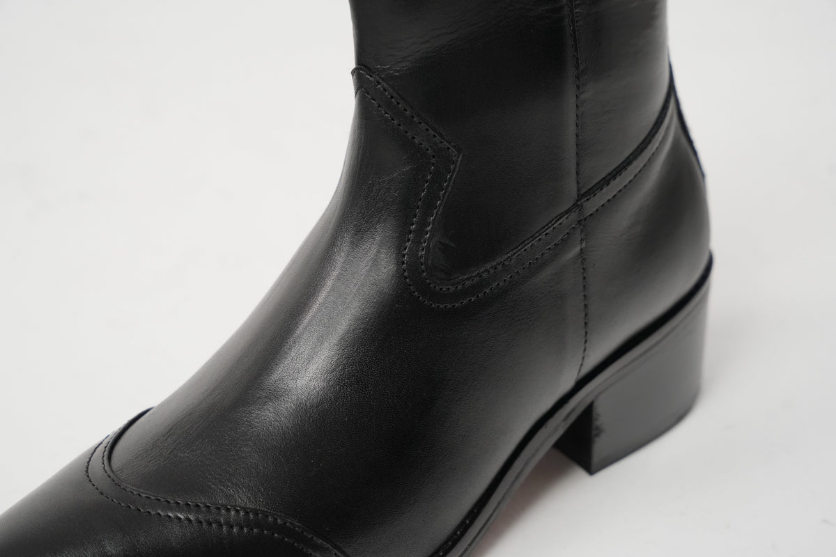 Onyx Calfskin Tennessee Boots