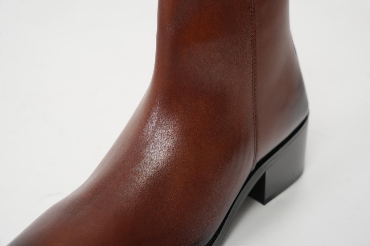 Bourbon Calfskin Boots