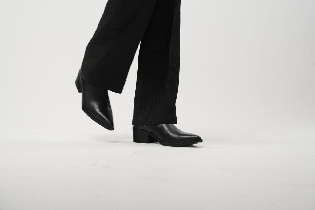 Obsidian Calfskin Boots