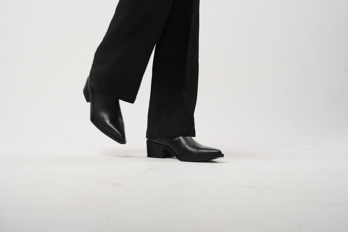 Obsidian Calfskin Boots